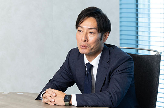 田中祐辅先生发表讲话的样子